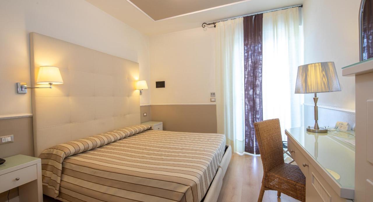 Hotel Le Soleil Lido di Jesolo Ngoại thất bức ảnh