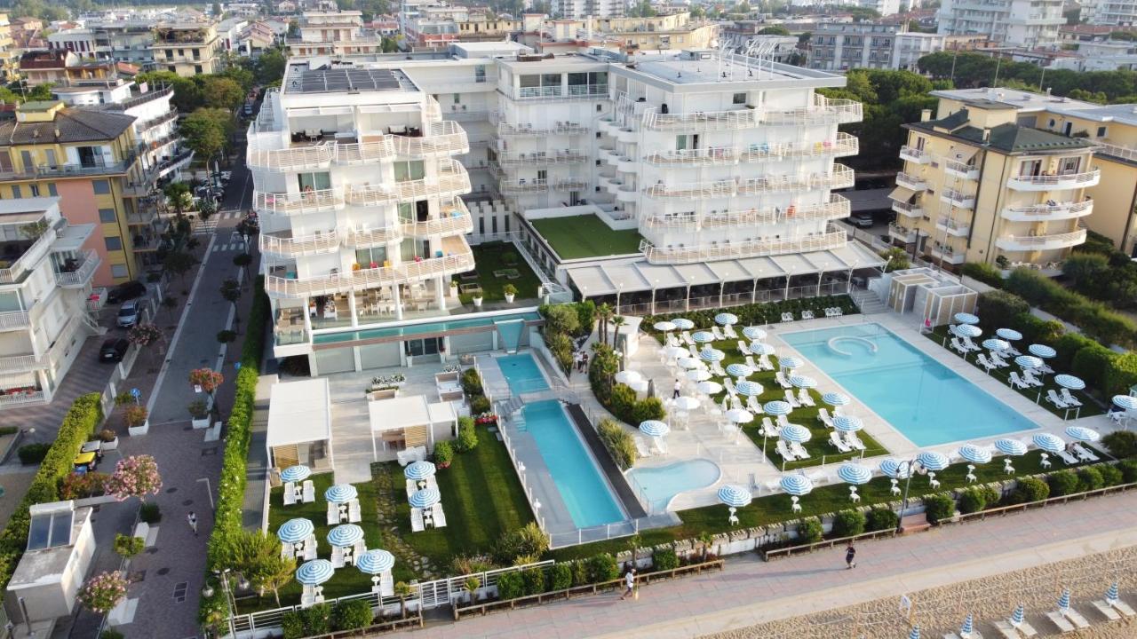 Hotel Le Soleil Lido di Jesolo Ngoại thất bức ảnh